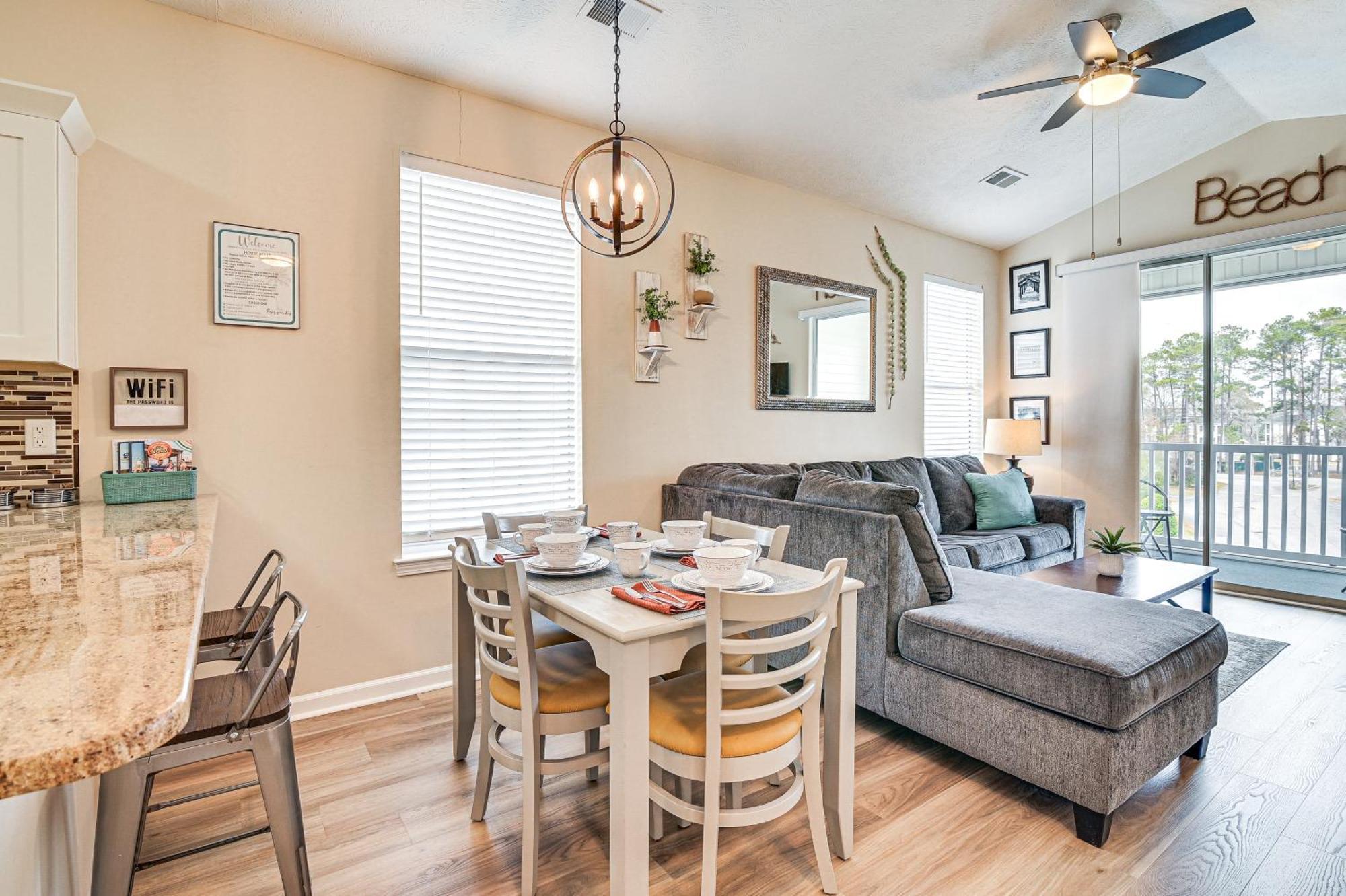 Breezy Golf Condo With Pool Access, 4 Mi To Beach Myrtle Beach Eksteriør billede